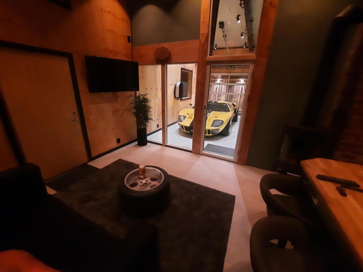 Laerdalsoren Motor Guesthouse Lærdalsøyri エクステリア 写真