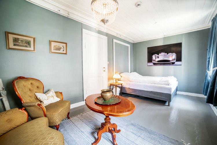 Laerdalsoren Motor Guesthouse Lærdalsøyri エクステリア 写真