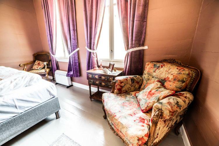 Laerdalsoren Motor Guesthouse Lærdalsøyri エクステリア 写真