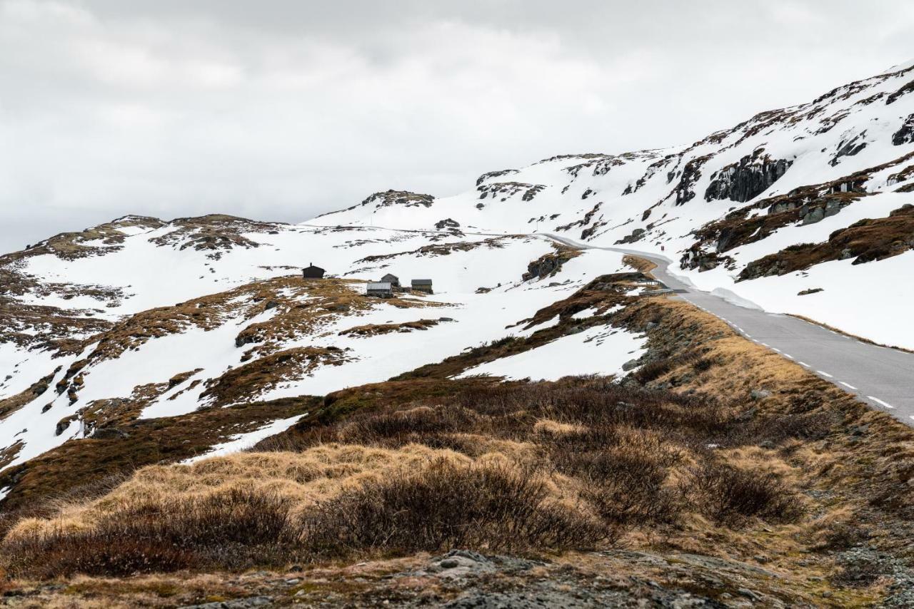 Laerdalsoren Motor Guesthouse Lærdalsøyri エクステリア 写真